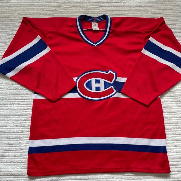 Vintage NHL Montreal Canadiens CCM Red Hockey Jersey | Size M - Picture 1 of 8